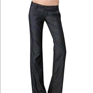 Paige “Bentley” denim trouser